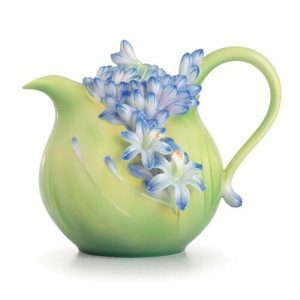 Lily of The Nile Teapot
