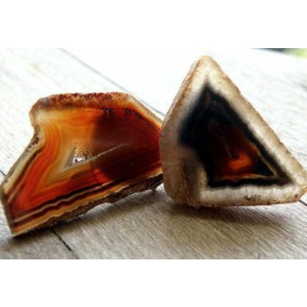 Picture of real fire geode. Compare it to the Soap Rock.