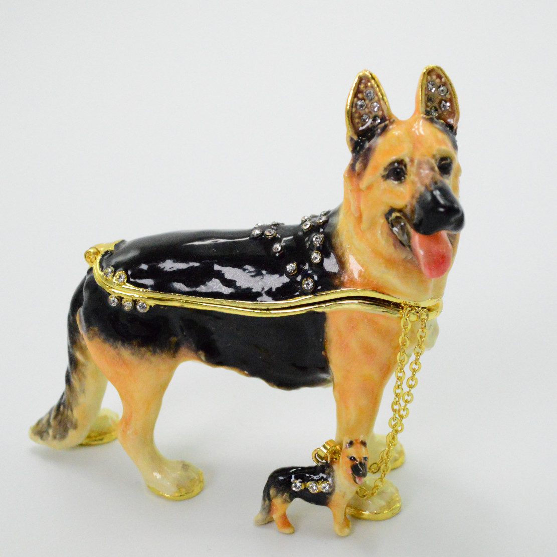 Corgi Pembroke Dog Pet Head Wood Necklace - Handcrafted Laser Cut on 1 –  Quail Street Designs