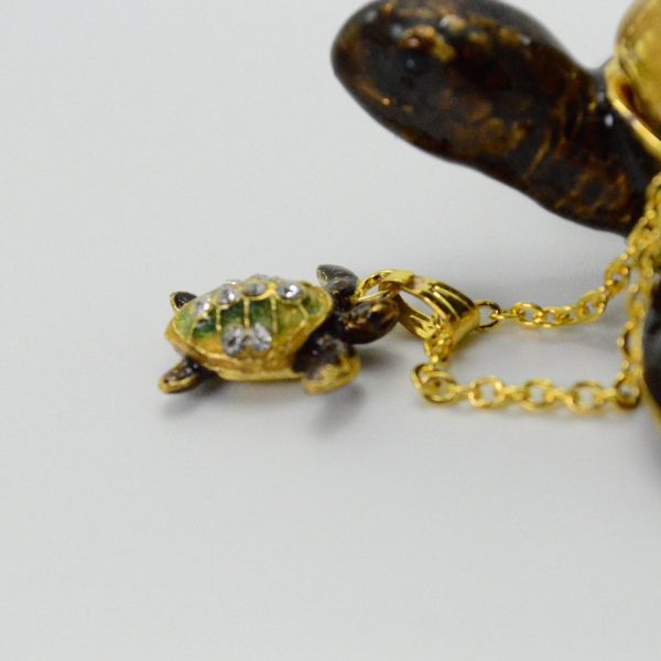 Mother Turtle With Baby Jewelry Box with Necklace